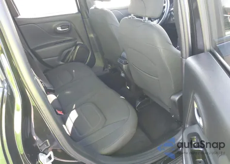 2022 Jeep Renegade Latitude 4X4 из США, поврежденный, VIN ZACNJDB19NPN78712